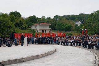 Από τη Ζίτσα στον τοίχο της Καισαριανής